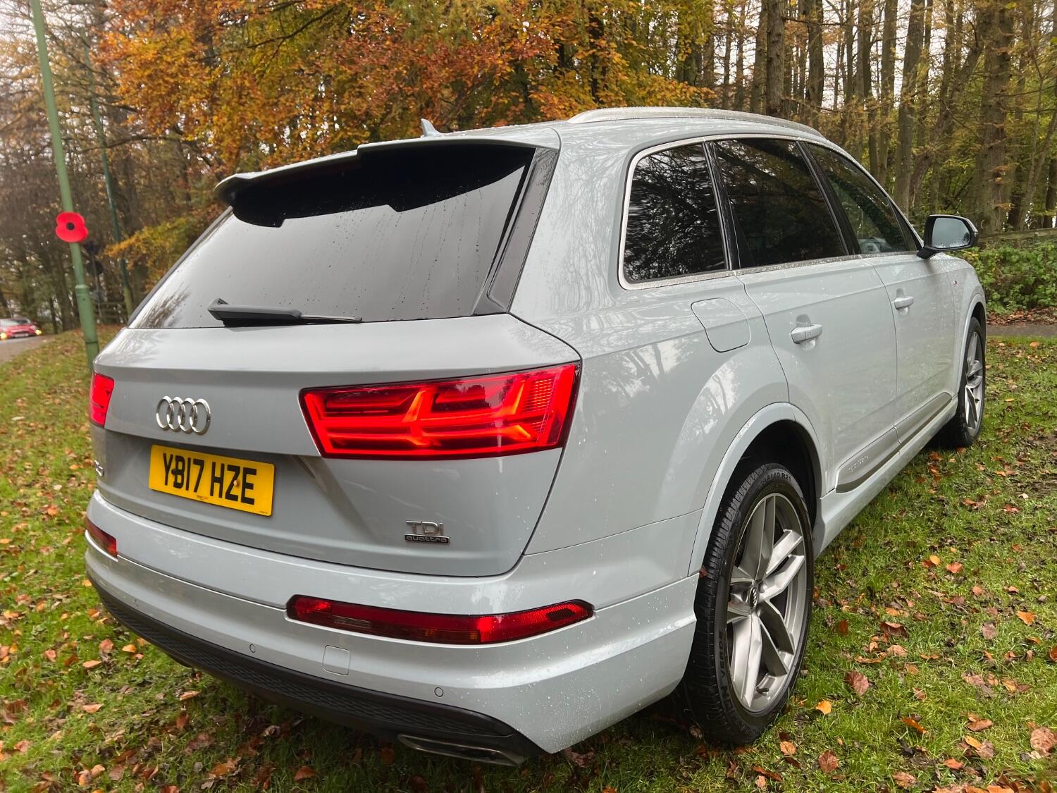 Used Audi Q7 2017 for sale - 76793322: Photo 9