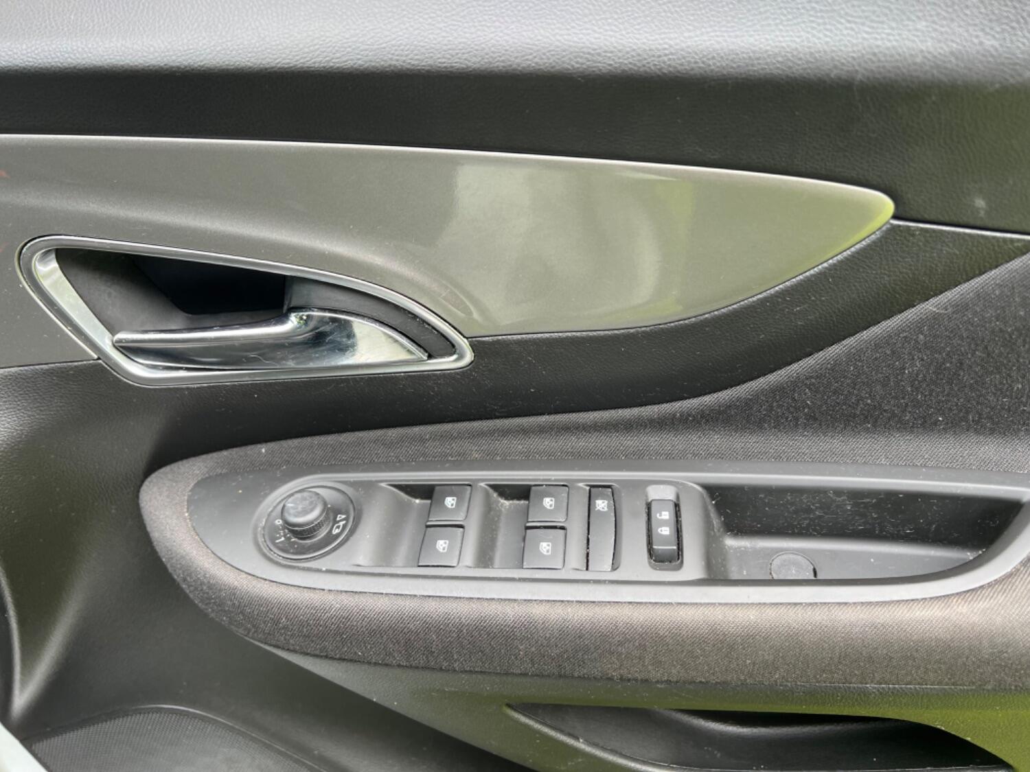 Used Vauxhall Mokka 2015 for sale - 76662799: Photo 11