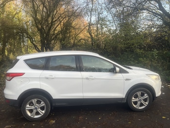 Used Ford Kuga 2015 for sale - 76848640: Photo