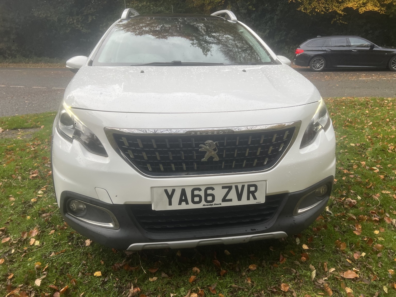 Used Peugeot 2008 2017 for sale - 76439825: Photo 3