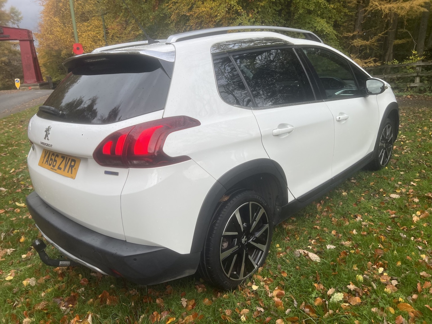 Used Peugeot 2008 2017 for sale - 76439825: Photo 8