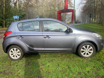 Hyundai - i20