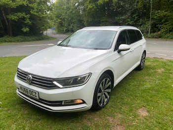 Used Volkswagen Passat 2016 for sale - 76793256: Photo