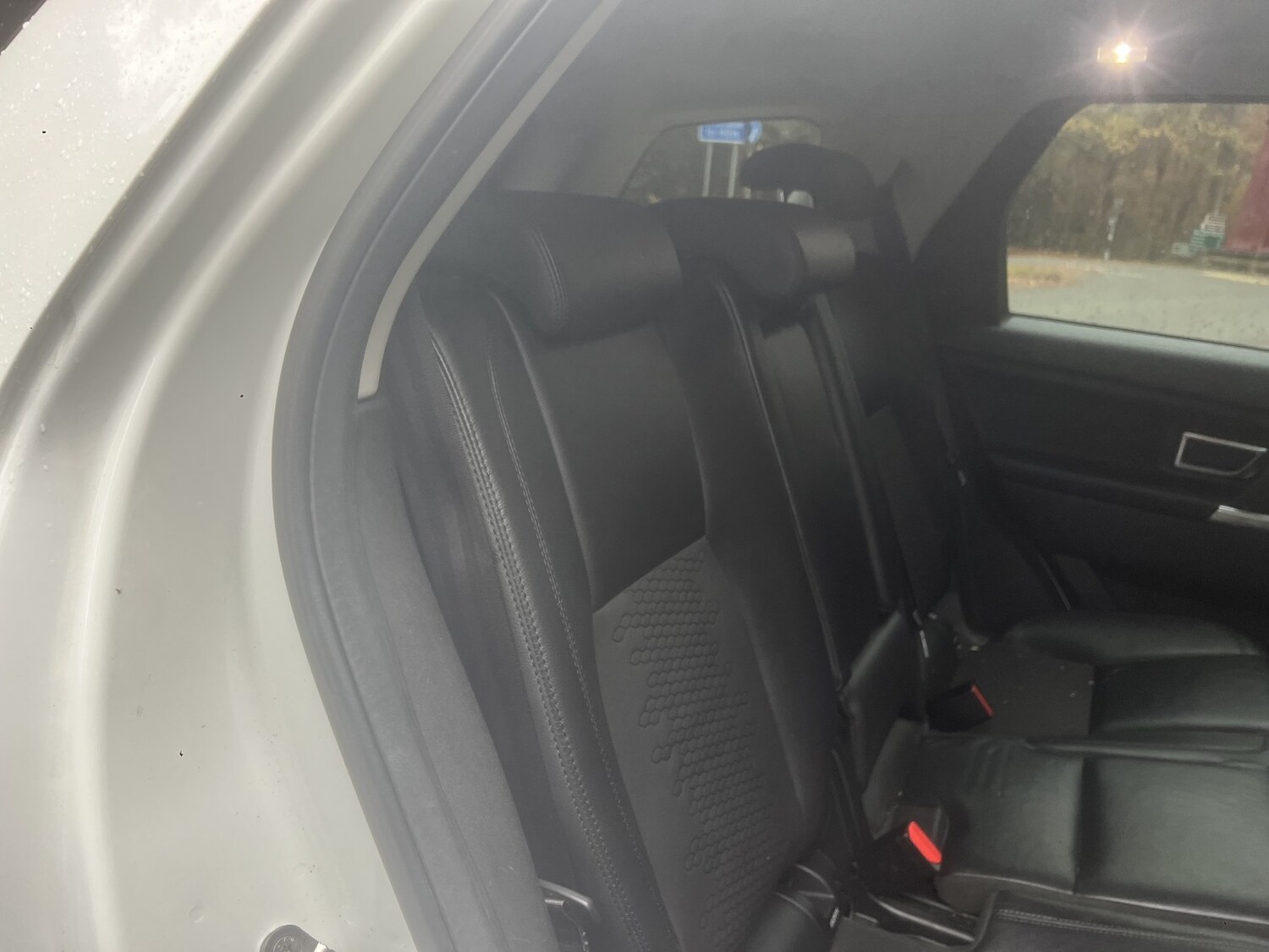 Used Land Rover Discovery Sport 2015 for sale - 77465051: Photo 20