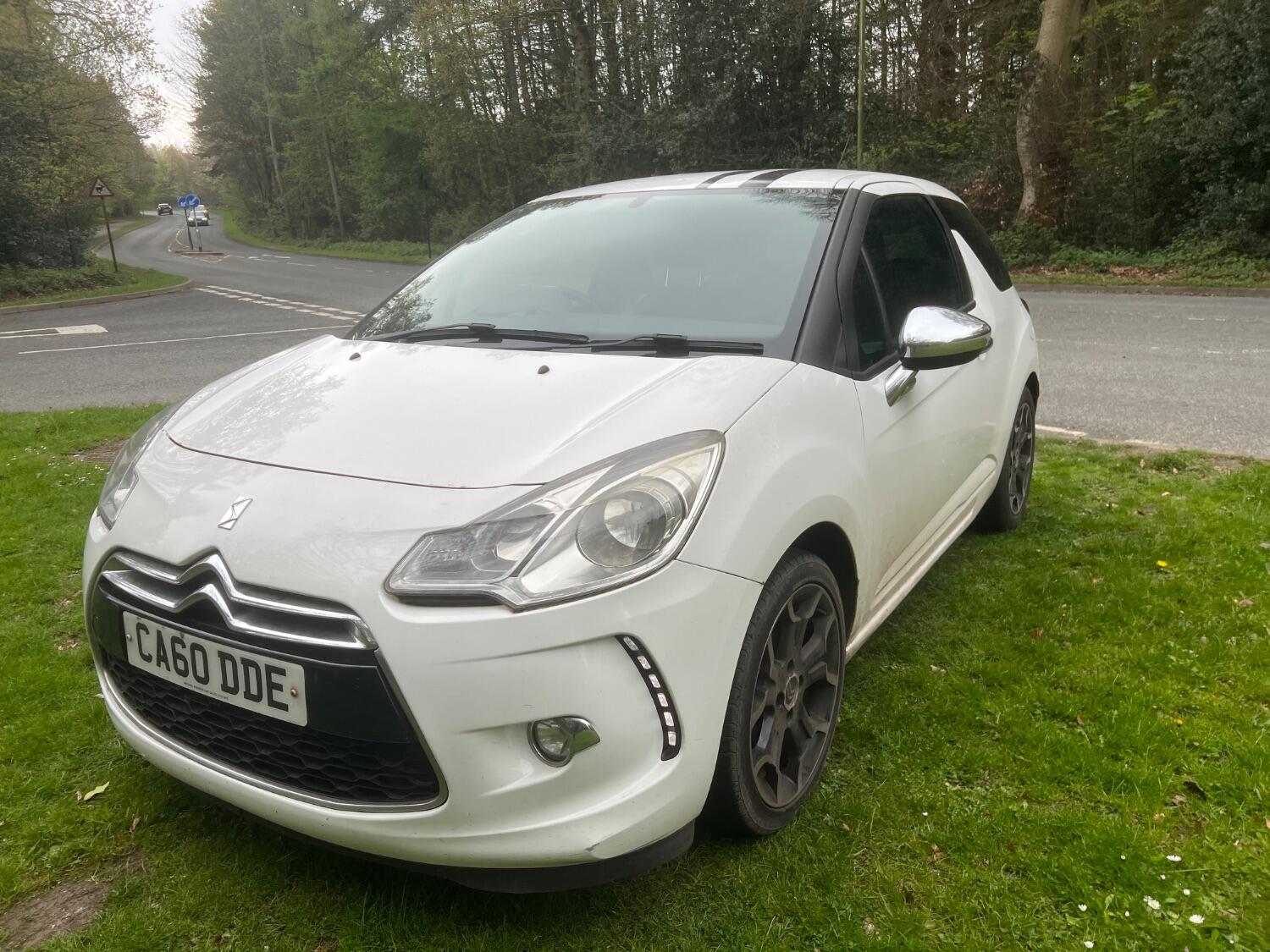 Used Citroen DS3 2010 for sale - 76662788: Photo 4