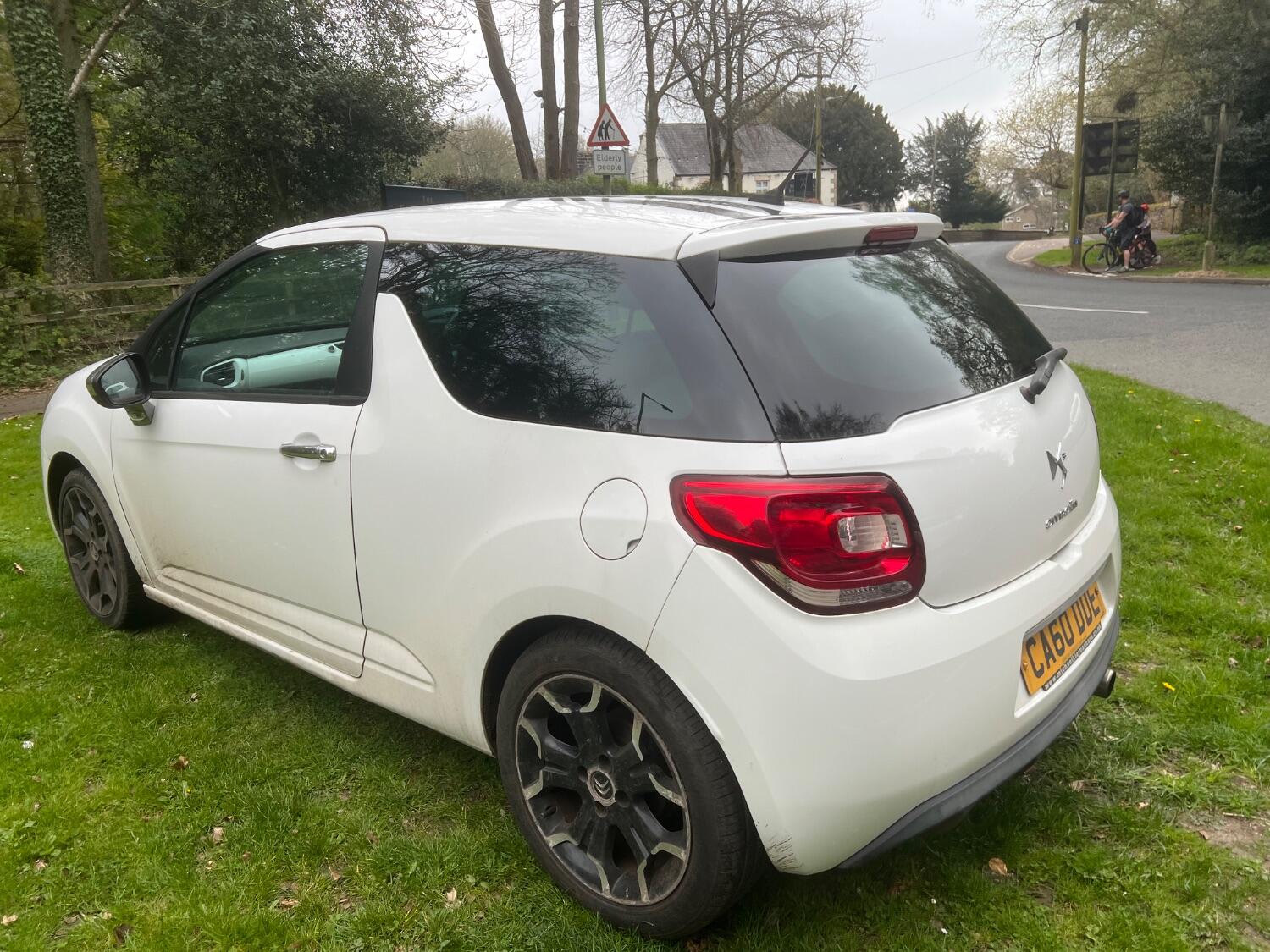 Used Citroen DS3 2010 for sale - 76662788: Photo 6