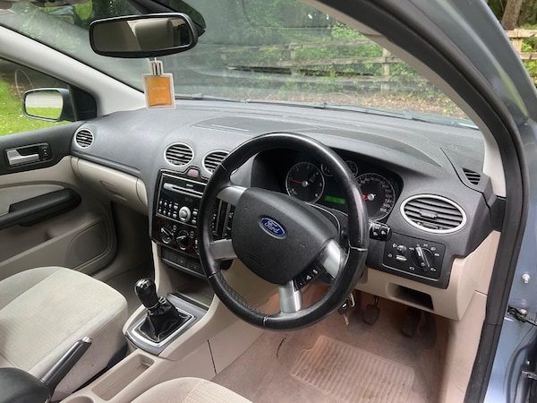 Used Ford Focus 2006 for sale - 74938046: Photo 9