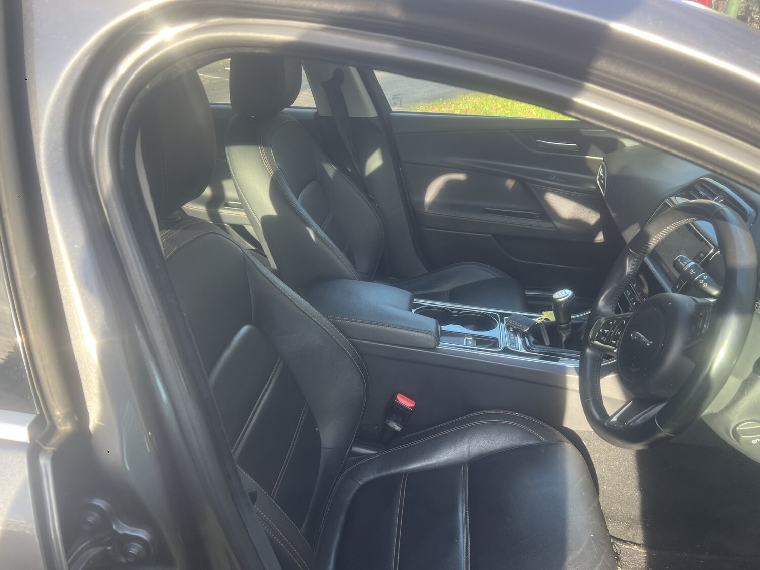 Used Jaguar XE 2017 for sale - 77675714: Photo 10