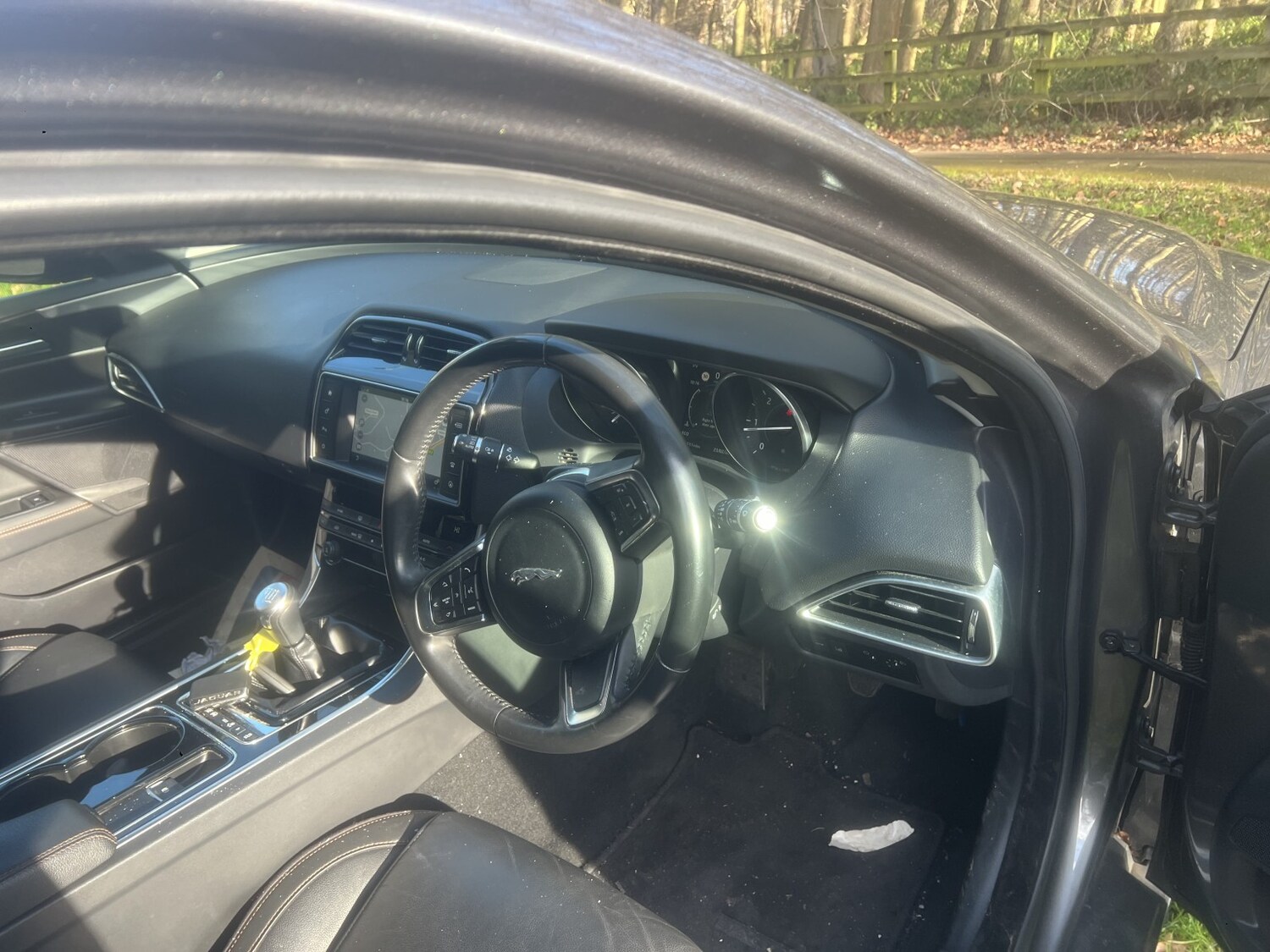 Used Jaguar XE 2017 for sale - 77675714: Photo 11