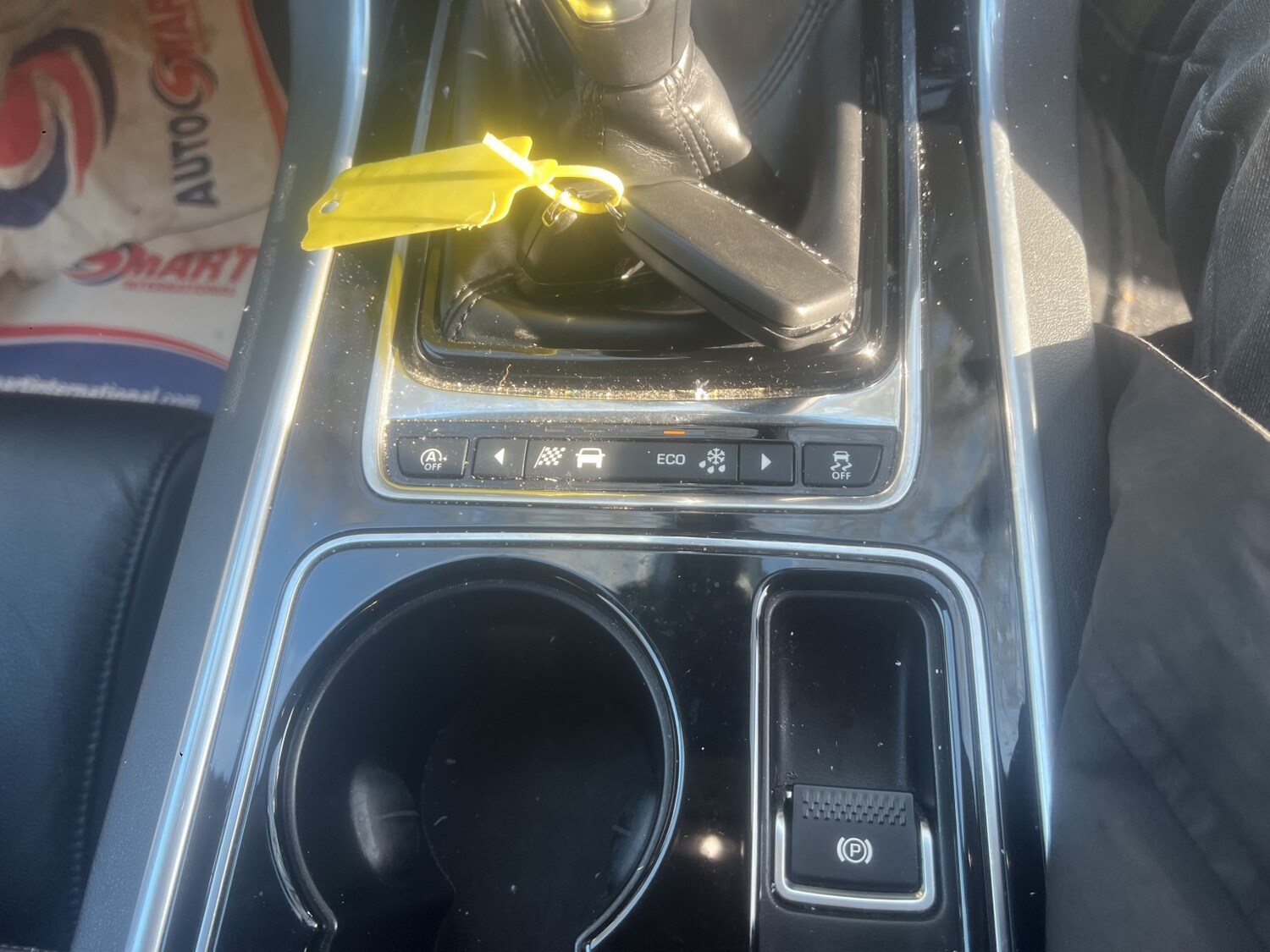 Used Jaguar XE 2017 for sale - 77675714: Photo 14