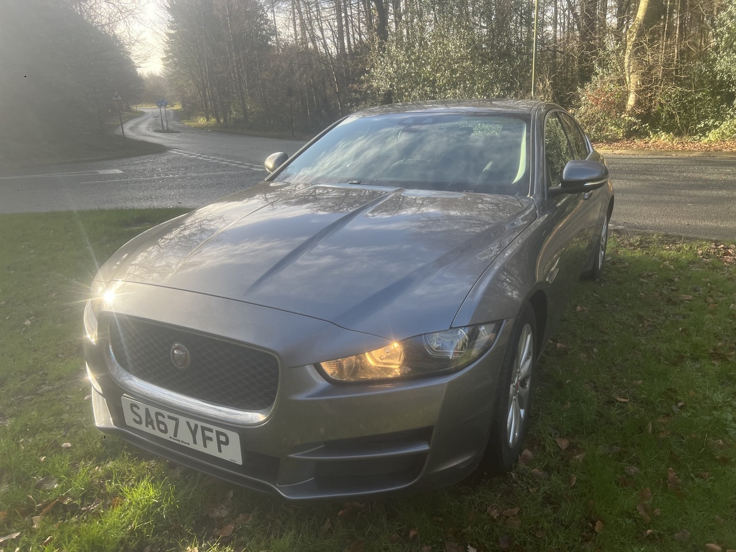 Used Jaguar XE 2017 for sale - 77675714: Photo 4