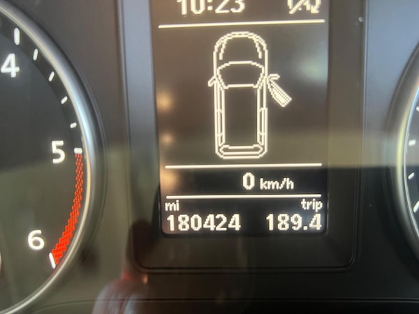 Used Volkswagen Touran 2015 for sale - 74664306: Photo 10