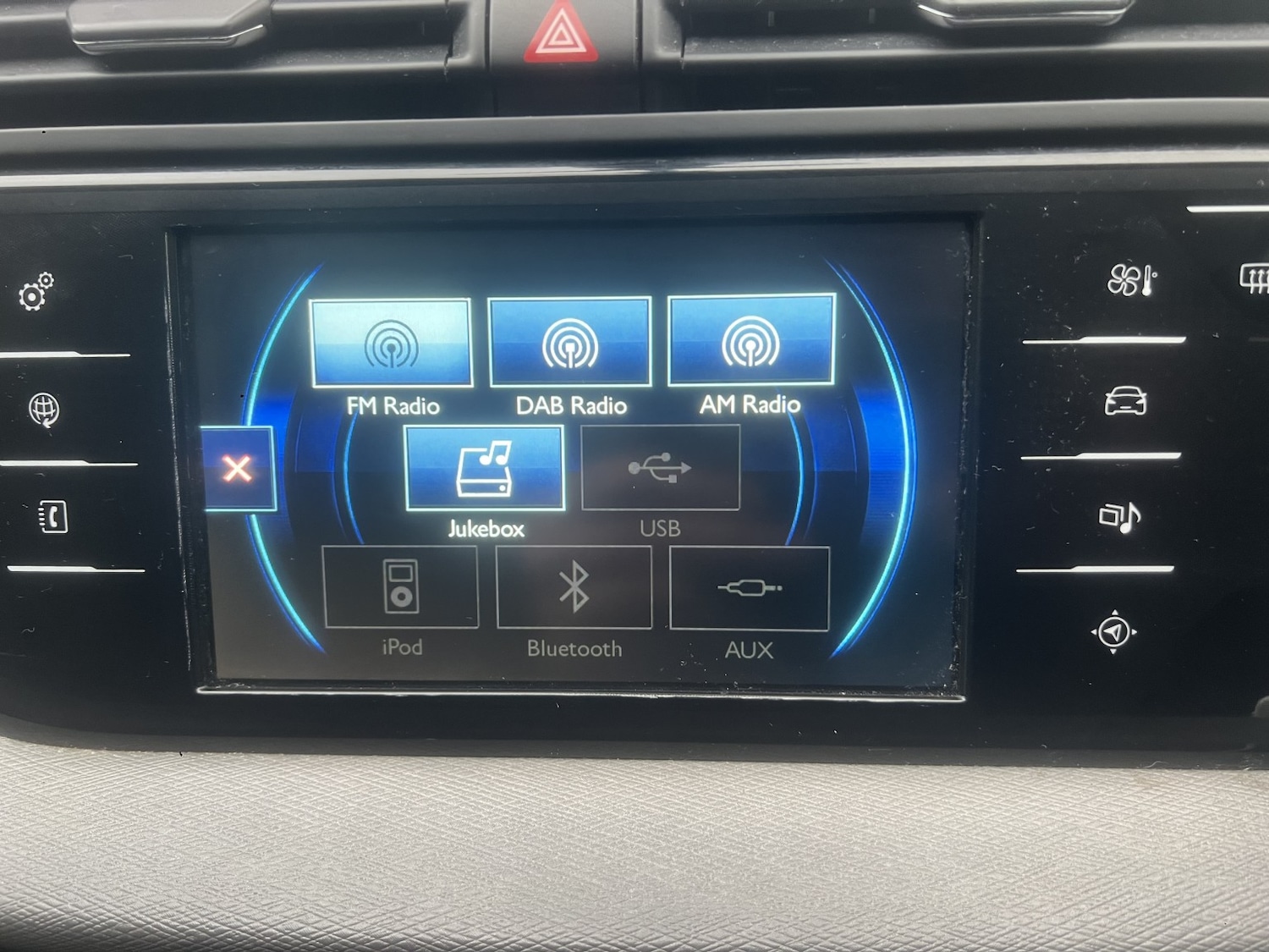 Used Citroen C4 Picasso 2015 for sale - 76591478: Photo 11