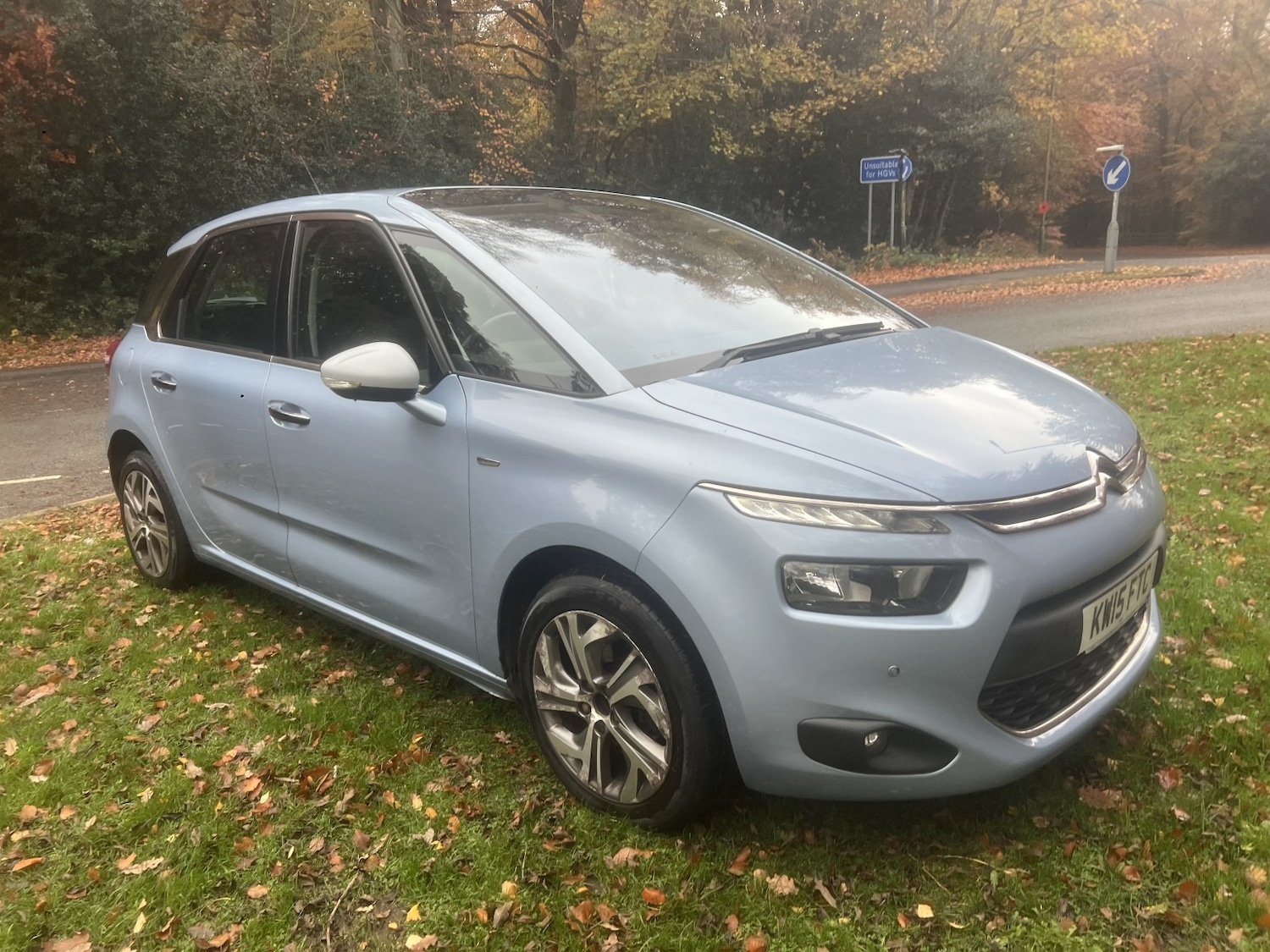 Used Citroen C4 Picasso 2015 for sale - 76591478: Photo 2