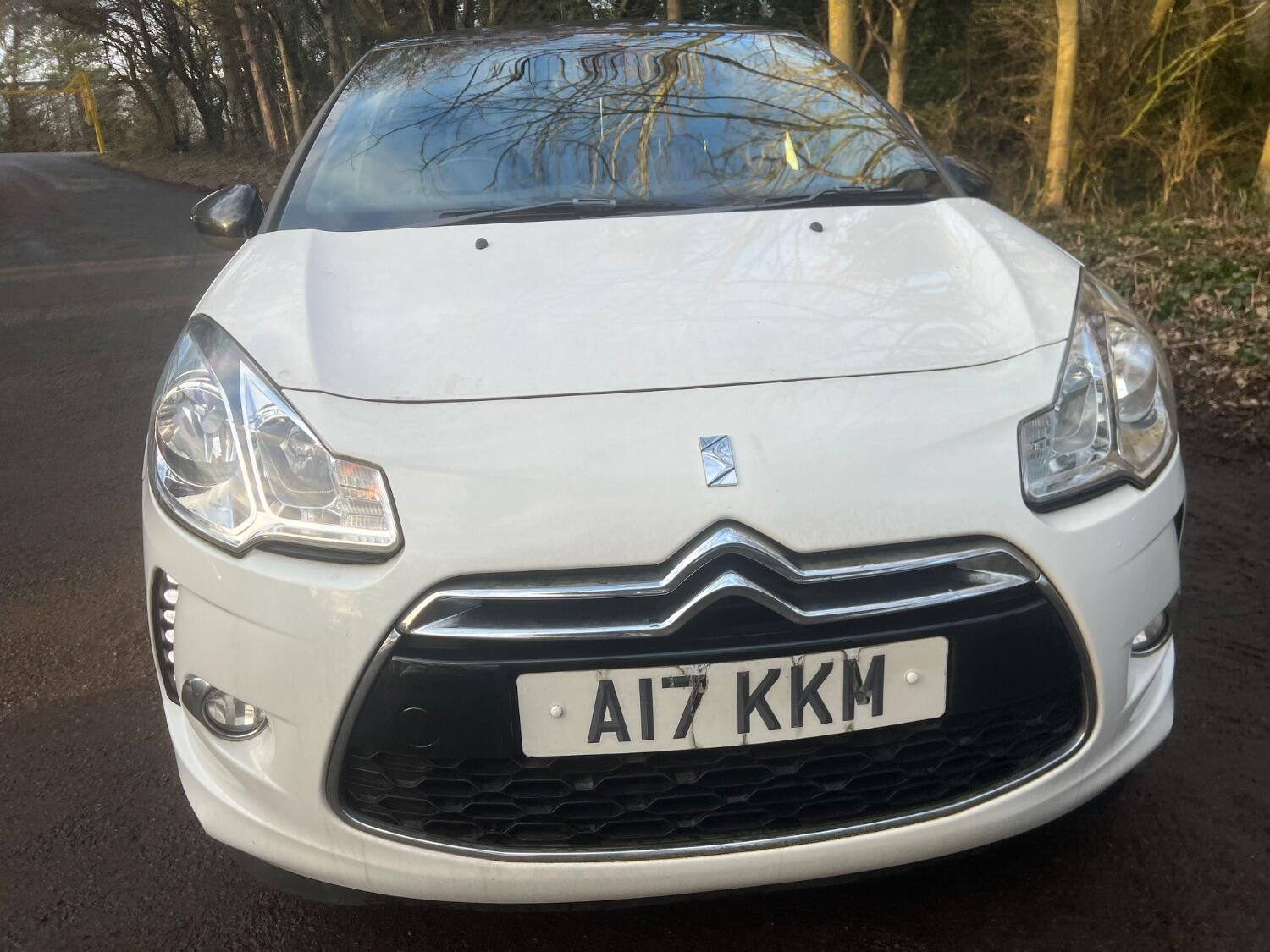 Used Citroen DS3 2011 for sale - 76192619: Photo 2