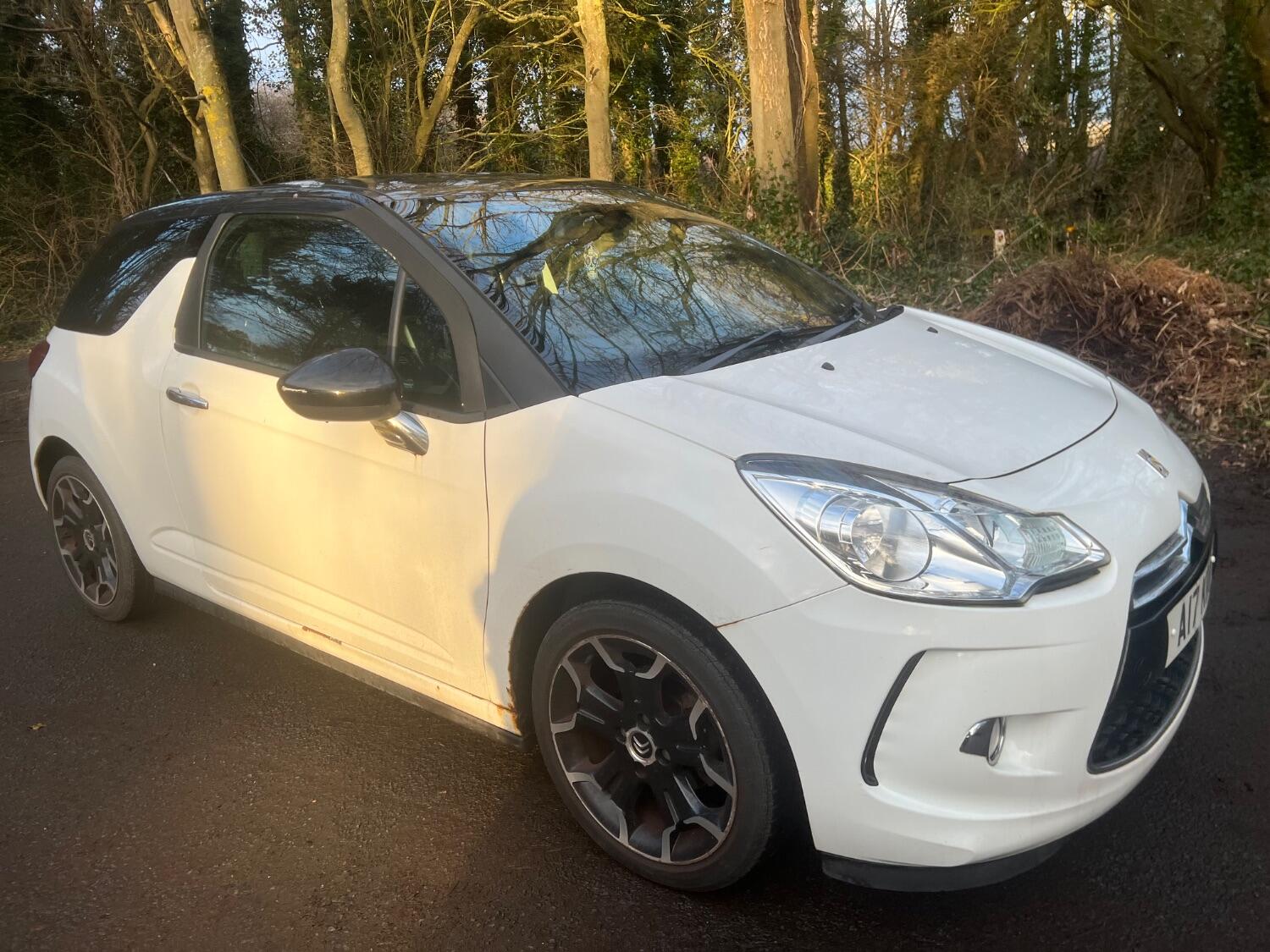 Used Citroen DS3 2011 for sale - 76192619: Photo 3