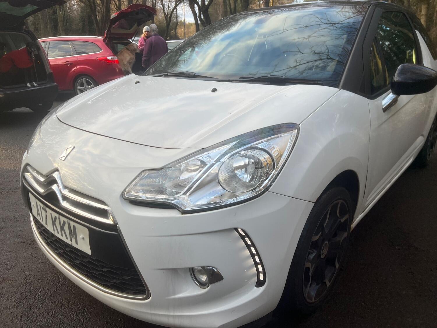 Used Citroen DS3 2011 for sale - 76192619: Photo 4