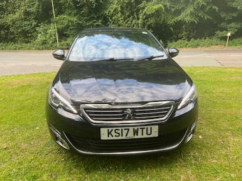Used Peugeot 308 2017 for sale - 77464902: Photo