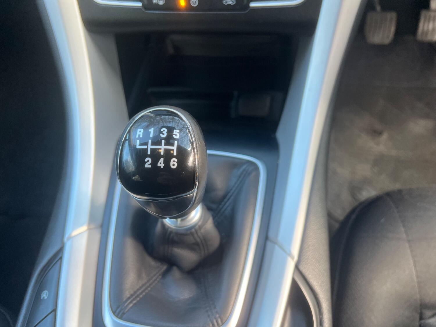 Used Ford Mondeo 2018 for sale - 76769201: Photo 15