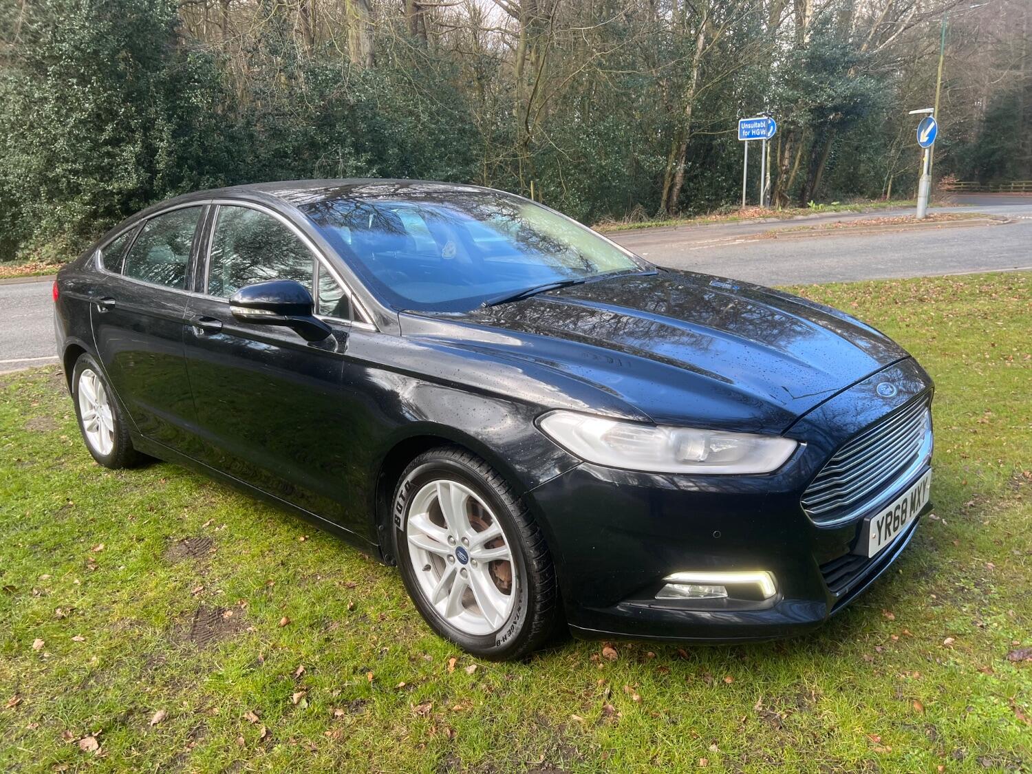 Used Ford Mondeo 2018 for sale - 76769201: Photo 2