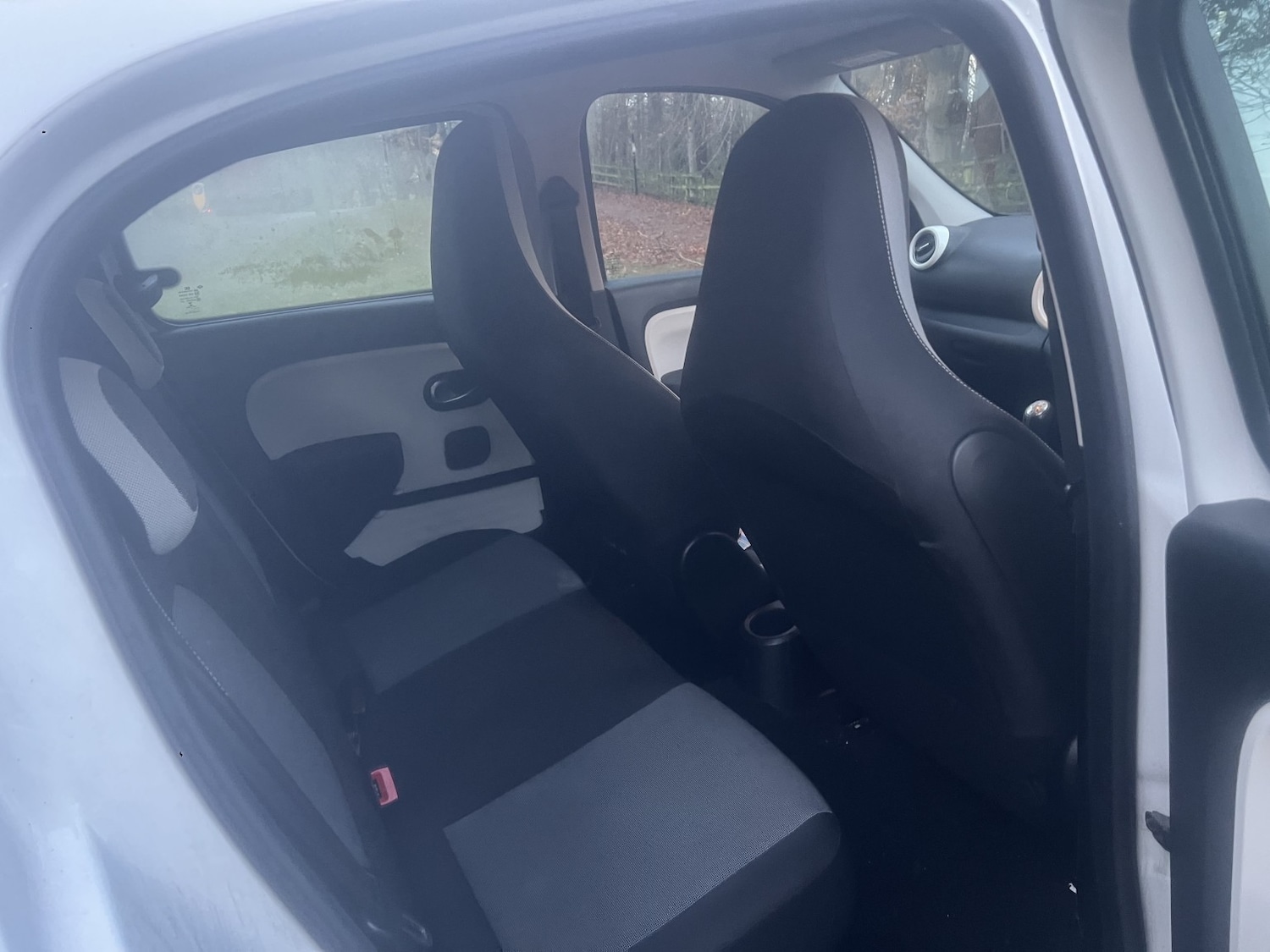 Used Renault Twingo 2015 for sale - 76748223: Photo 9