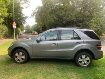 Used Mercedes-Benz M-Class 2010 for sale - 64175556: Photo