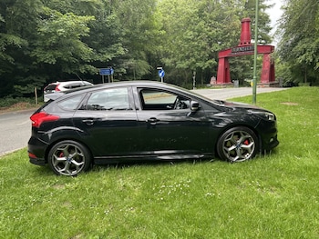 Used Ford Focus 2015 for sale - 78979672: Photo
