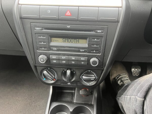 Used Volkswagen Fox 2010 for sale - 74346398: Photo 13