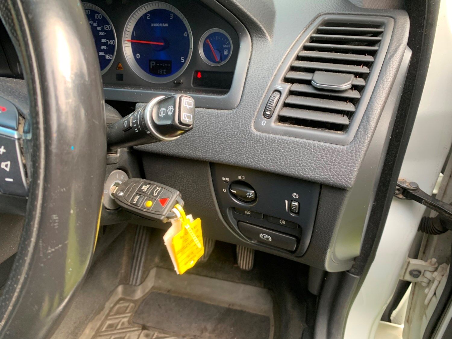 Used Volvo XC90 2013 for sale - 76242880: Photo 12