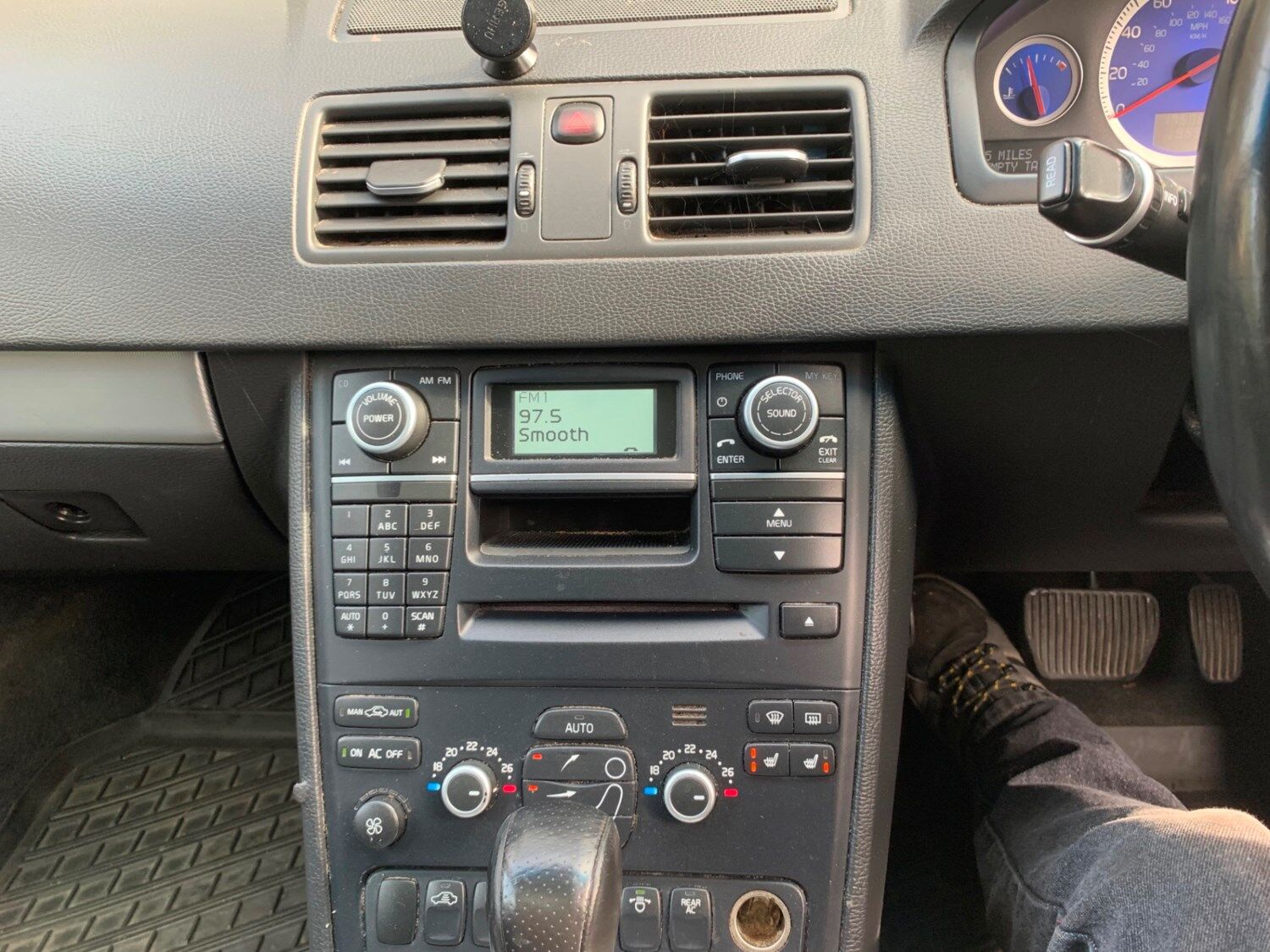 Used Volvo XC90 2013 for sale - 76242880: Photo 15