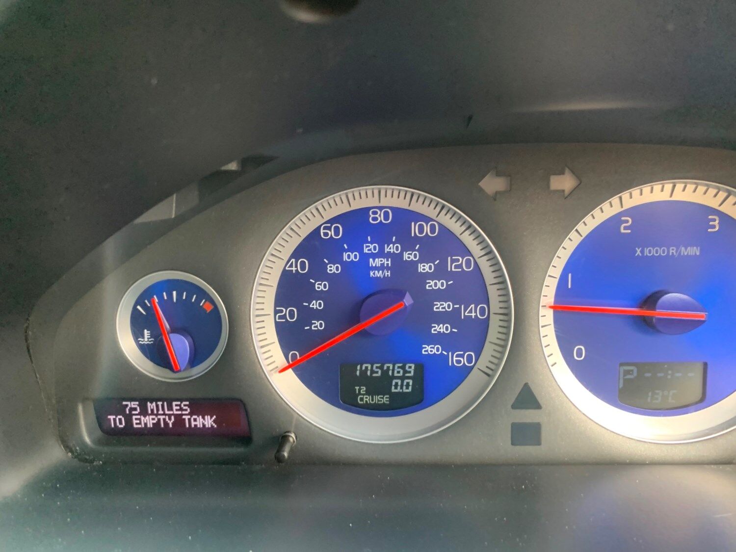 Used Volvo XC90 2013 for sale - 76242880: Photo 17