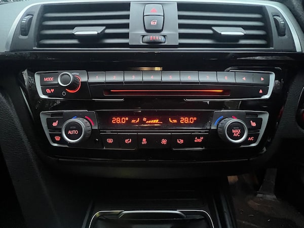 Used BMW 3 Series 2015 for sale - 73609421: Photo 17