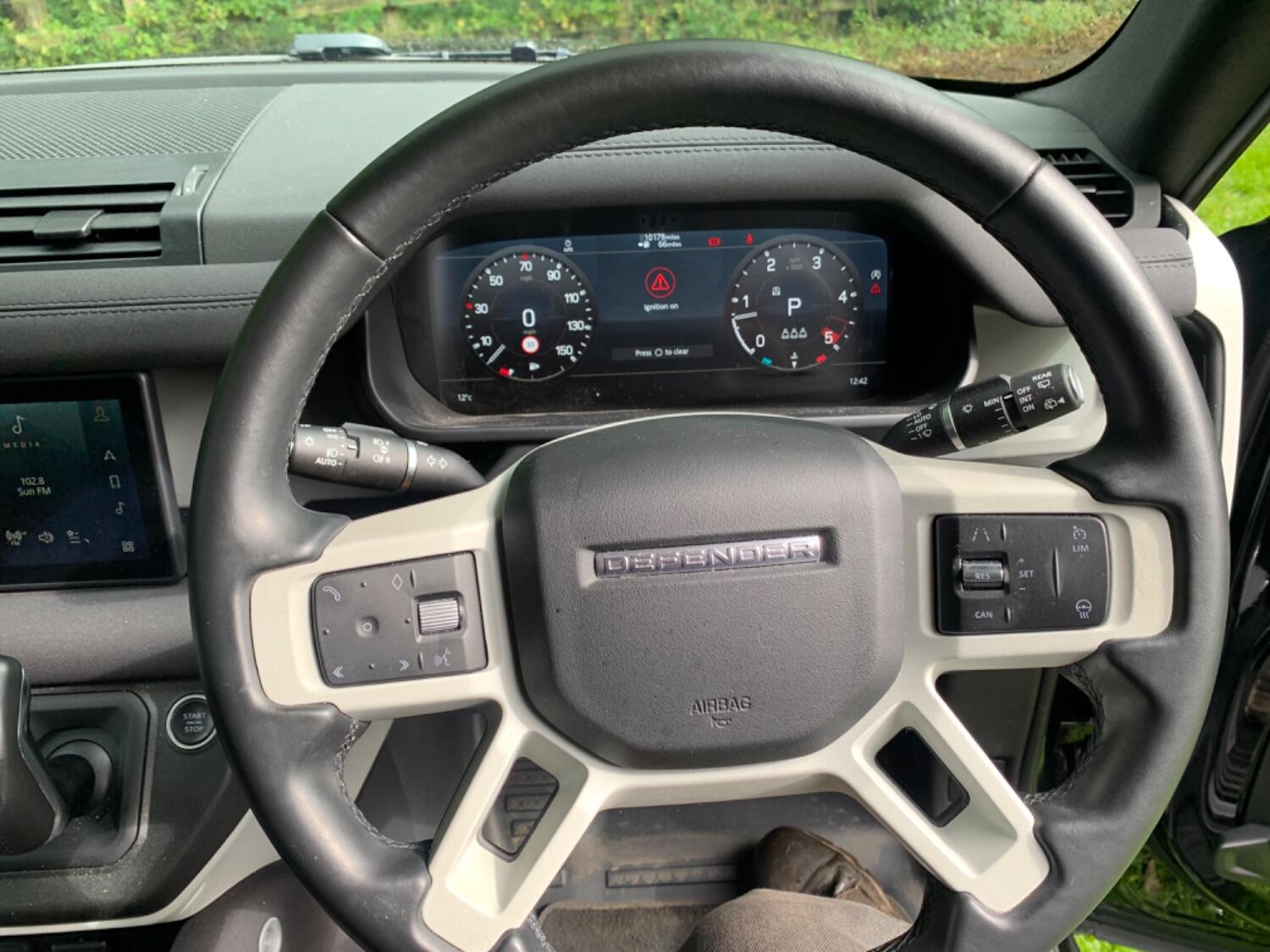 Used Land Rover Defender 110 2022 for sale - 76662754: Photo 14