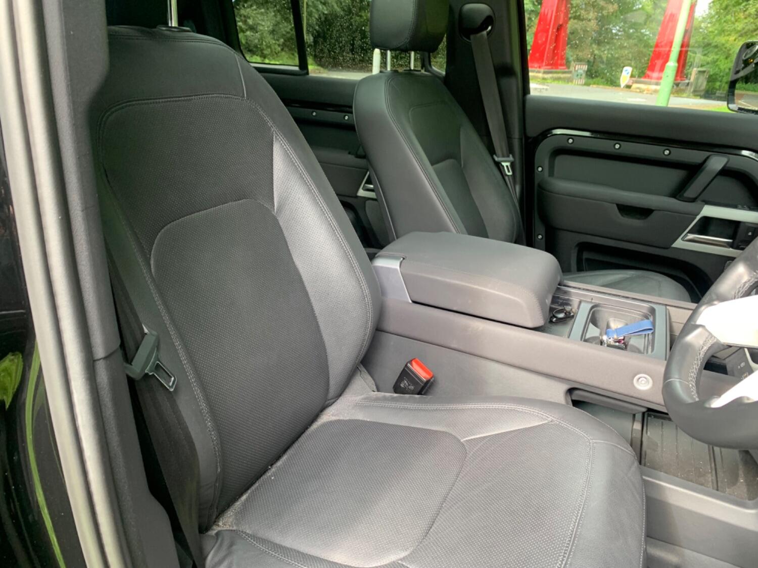 Used Land Rover Defender 110 2022 for sale - 76662754: Photo 18