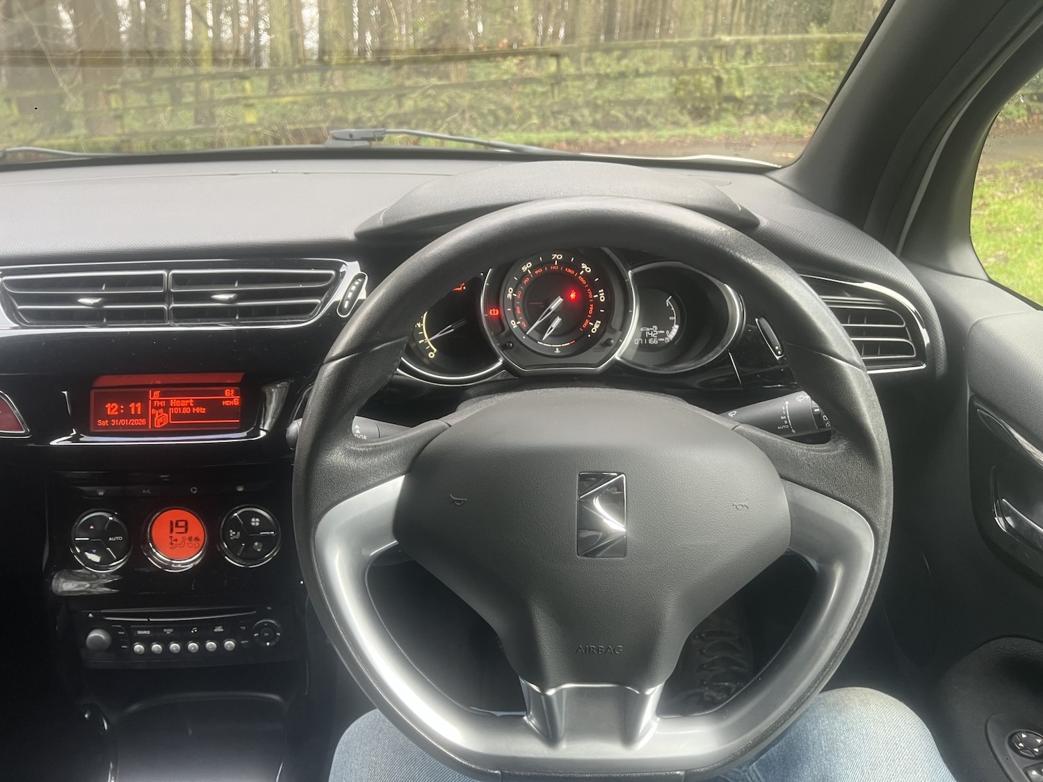 Used Citroen DS3 2015 for sale - 77398346: Photo 13