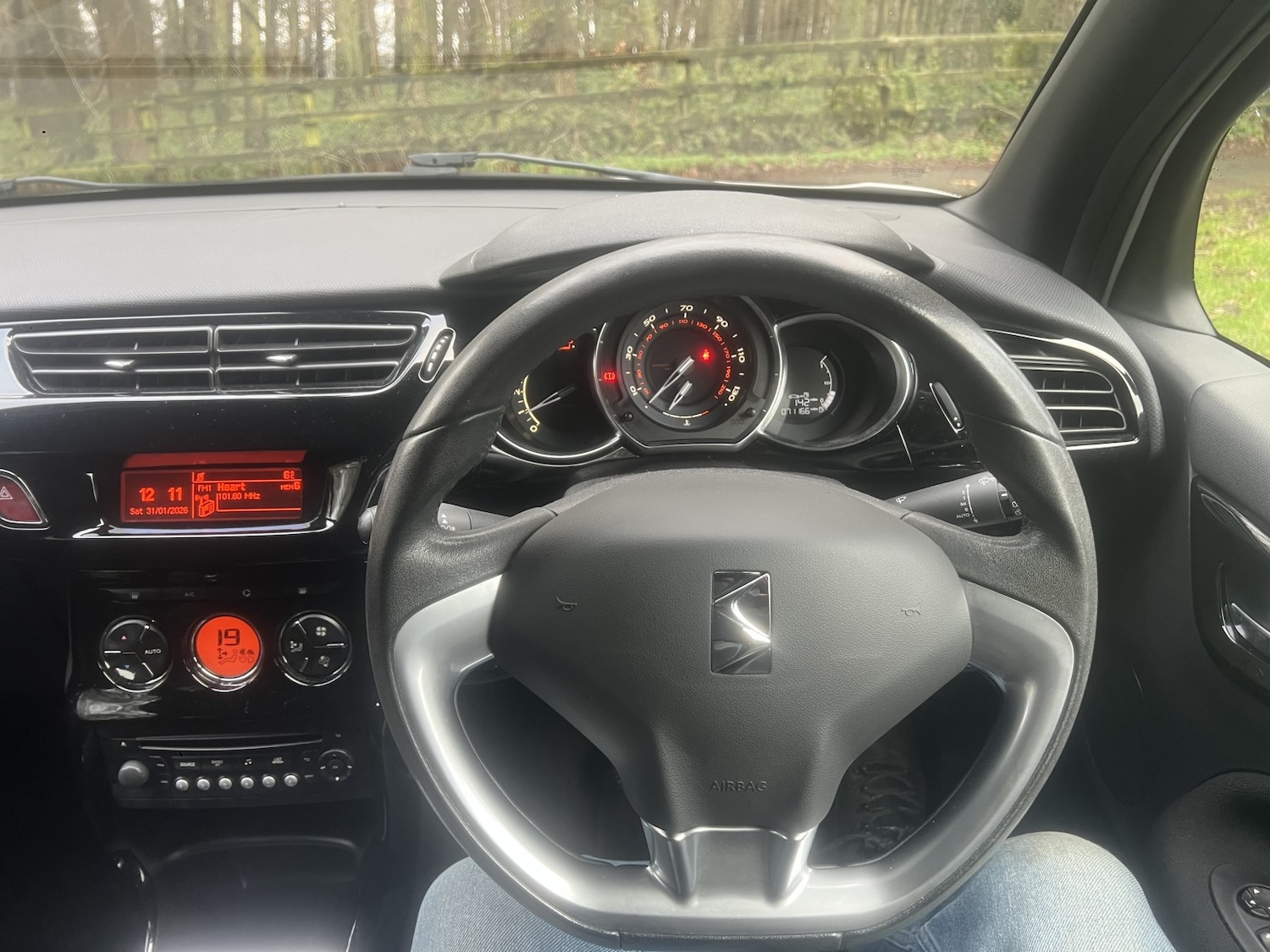 Used Citroen DS3 2015 for sale - 77398346: Photo 14