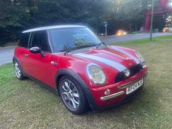 Used MINI Hatch 2004 for sale - 75890827: Photo