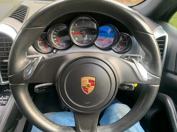 Used Porsche Cayenne 2013 for sale - 67987789: Photo 22