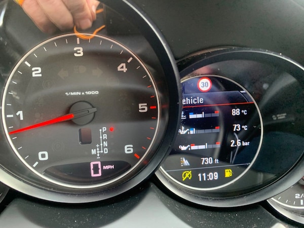 Used Porsche Cayenne 2013 for sale - 67987789: Photo 26