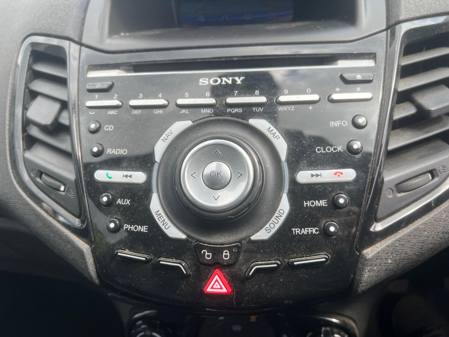 Used Ford Fiesta 2015 for sale - 77464901: Photo 12