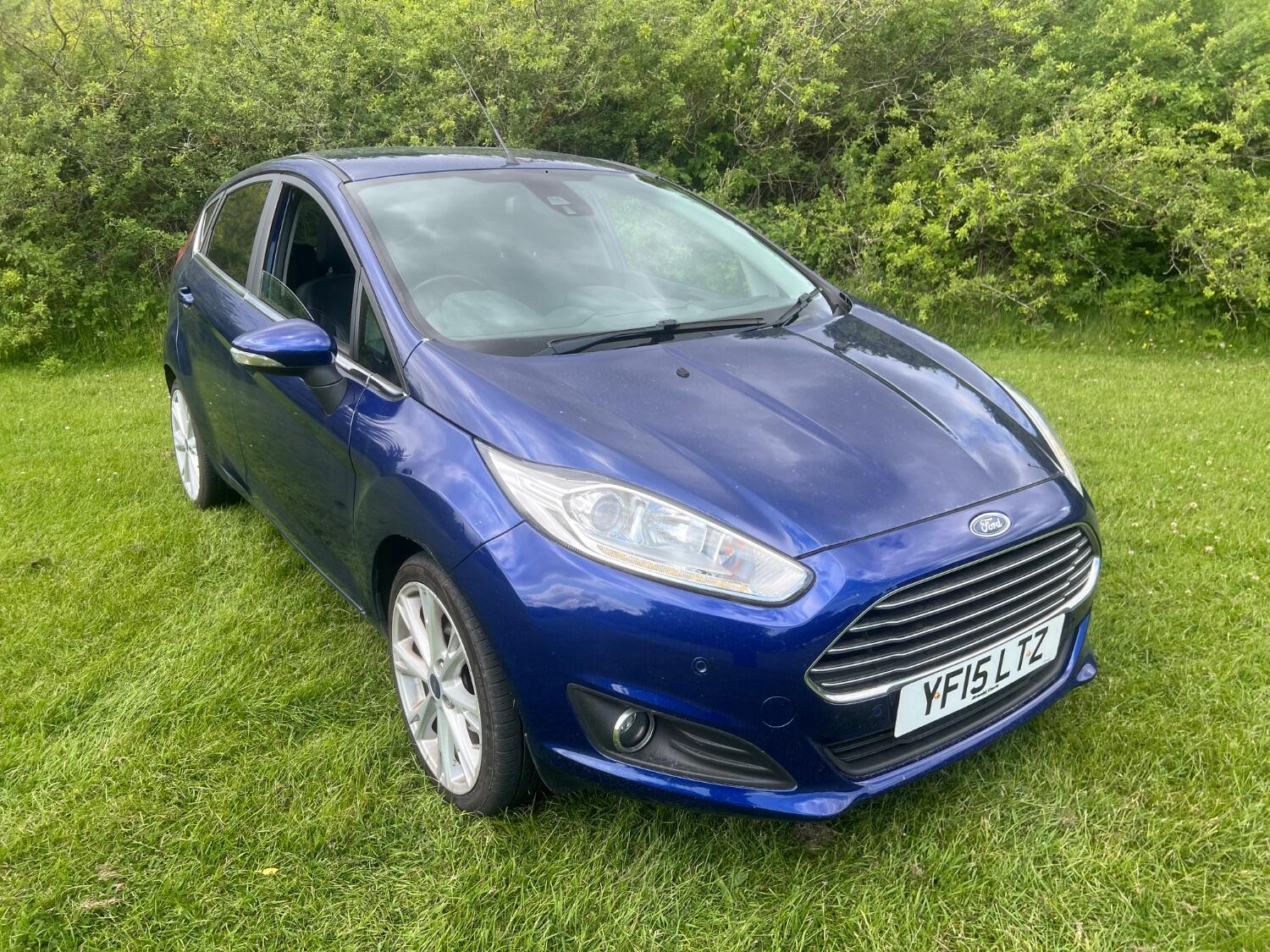 Used Ford Fiesta 2015 for sale - 77464901: Photo 2