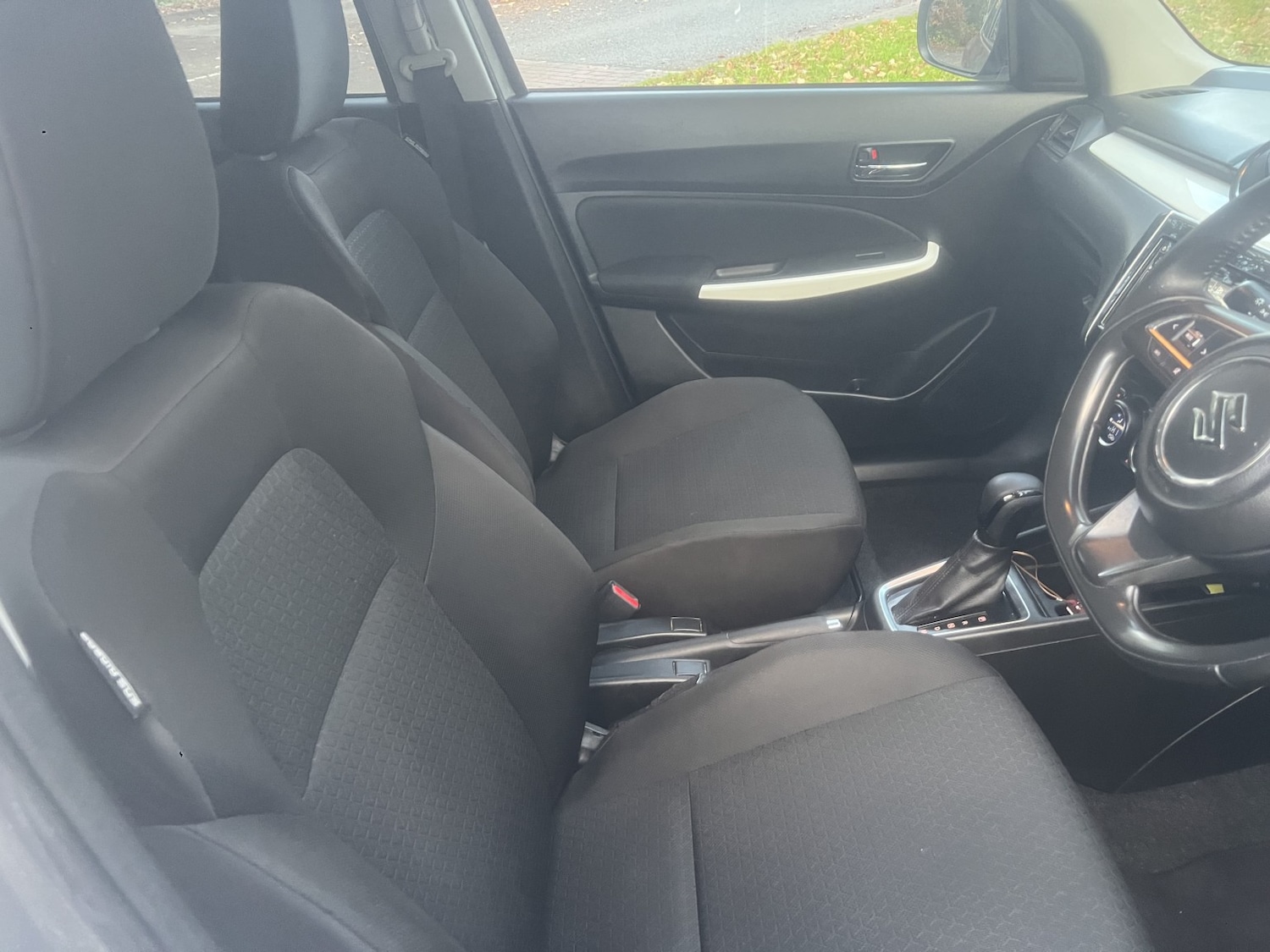 Used Suzuki Swift 2018 for sale - 76751782: Photo 14