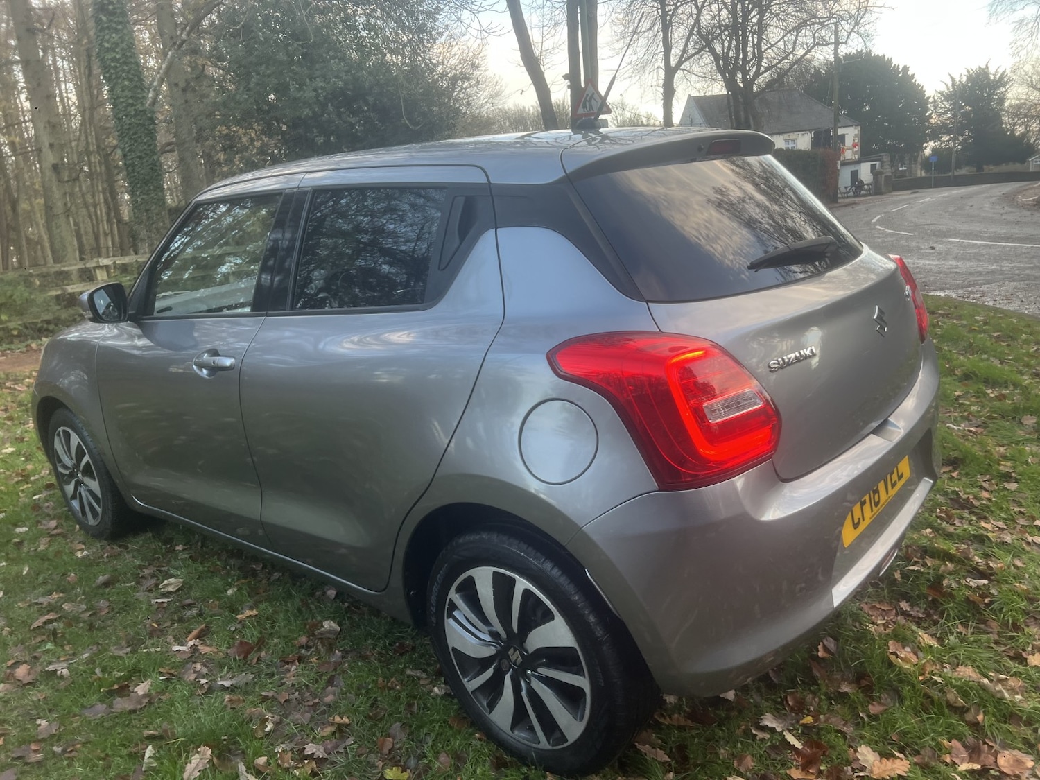 Used Suzuki Swift 2018 for sale - 76751782: Photo 6