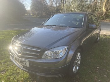 Used Mercedes-Benz C Class 2011 for sale - 77813185: Photo