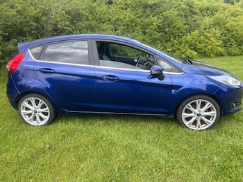 Used Ford Fiesta 2015 for sale - 78979652: Photo