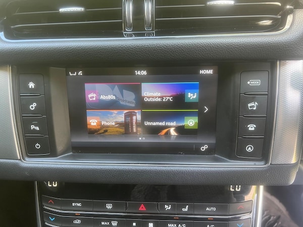Used Jaguar XF 2016 for sale - 75277838: Photo 11