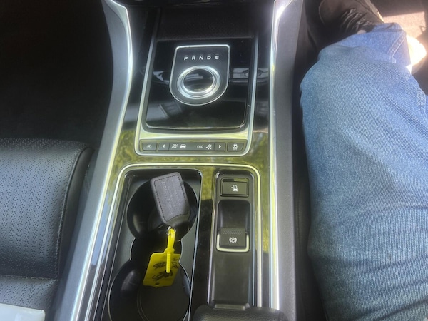 Used Jaguar XF 2016 for sale - 75277838: Photo 14