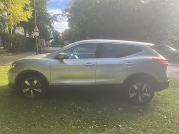 Used Nissan Qashqai 2015 for sale - 78979678: Photo