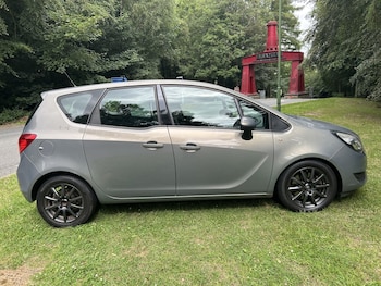 Used Vauxhall Meriva 2015 for sale - 79105126: Photo