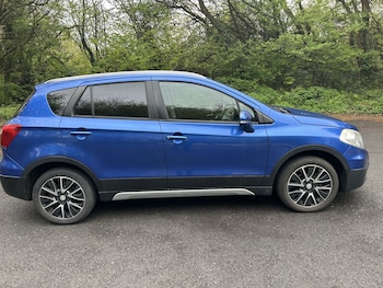 Used Suzuki SX4 S-Cross 2015 for sale - 78280943: Photo